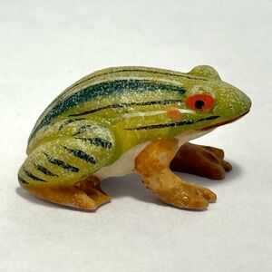 Vintage Hand Carved Mexican Onyx Marble Frog Mini Figurine 1.25”